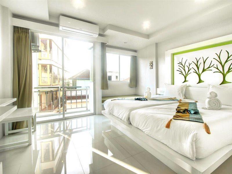 Patong The Silk Hill Hotel מראה חיצוני תמונה