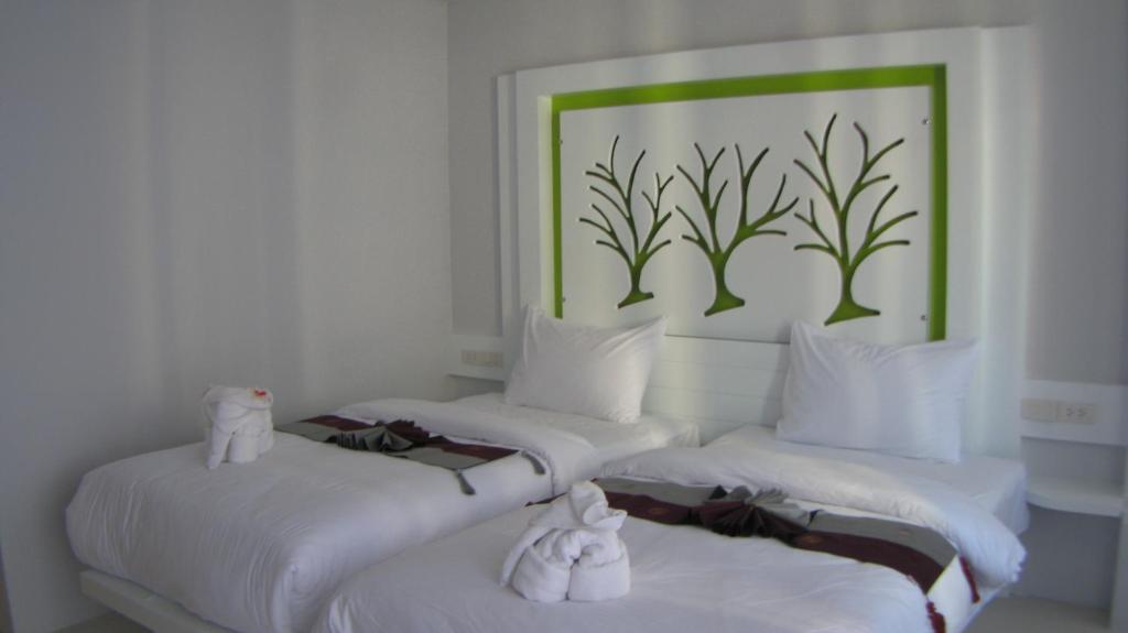 Patong The Silk Hill Hotel חדר תמונה