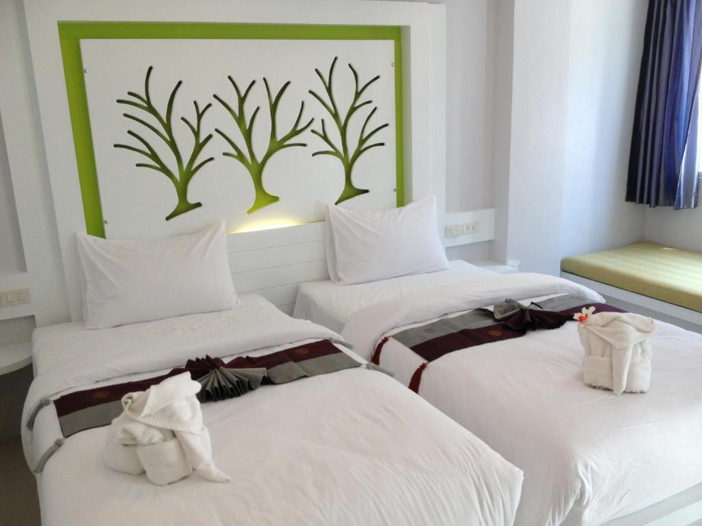 Patong The Silk Hill Hotel חדר תמונה