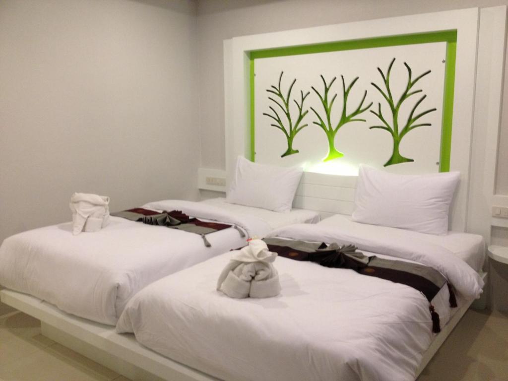 Patong The Silk Hill Hotel מראה חיצוני תמונה