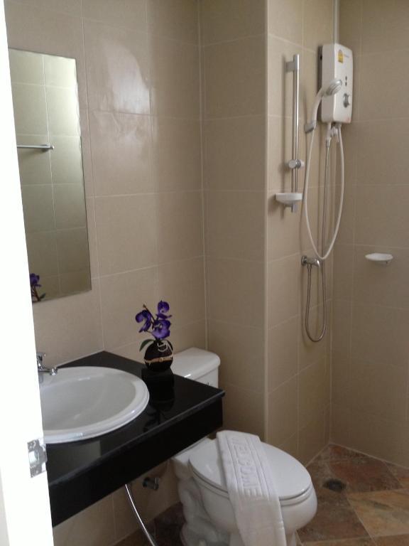 Patong The Silk Hill Hotel חדר תמונה