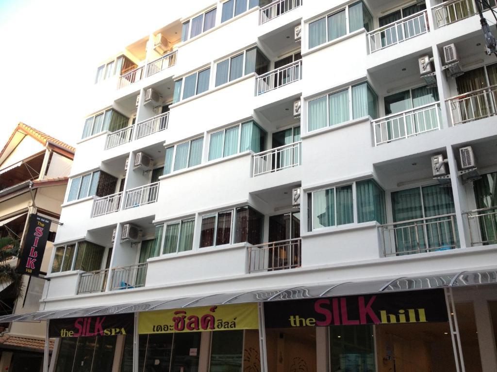 Patong The Silk Hill Hotel מראה חיצוני תמונה