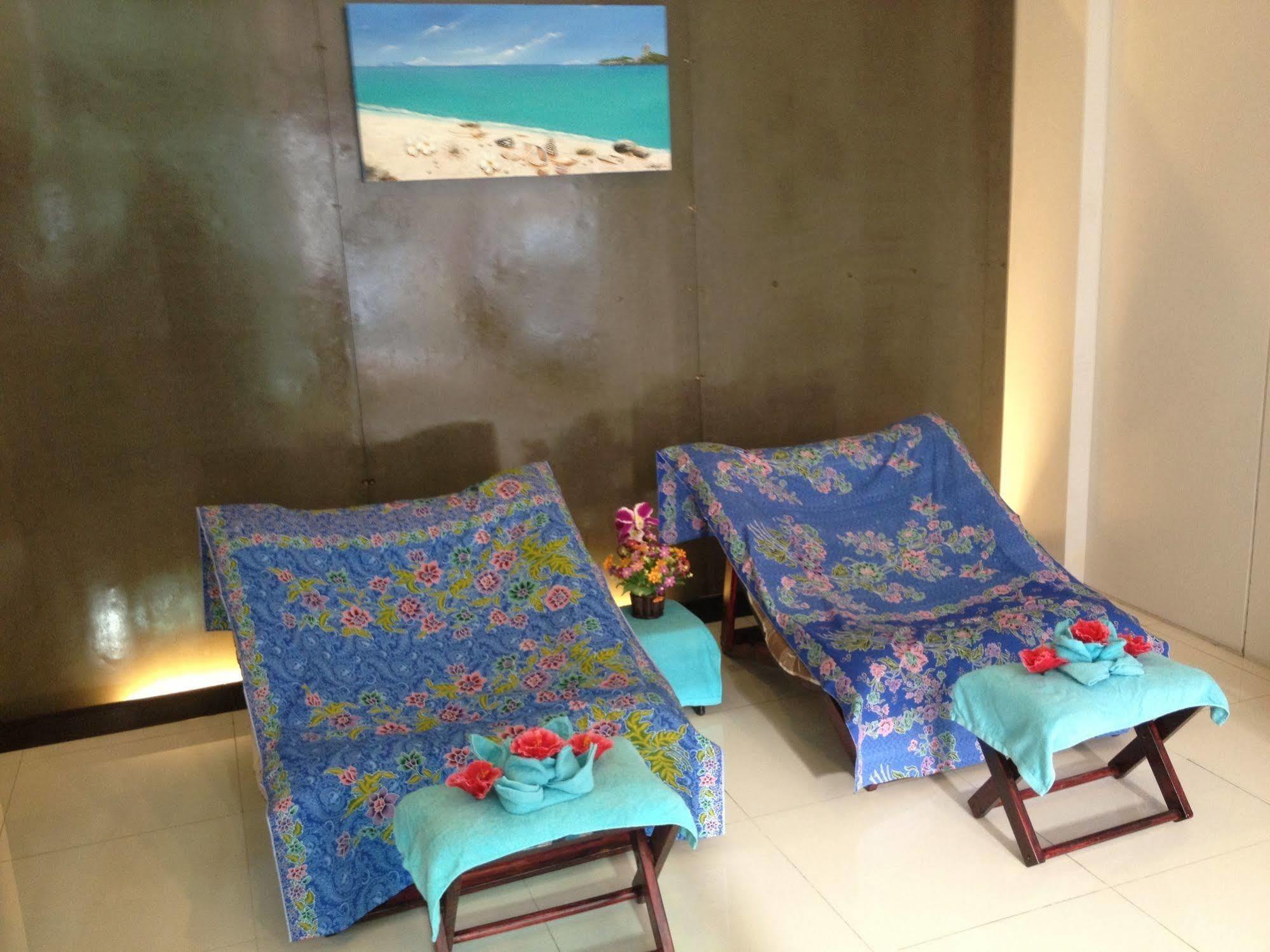 Patong The Silk Hill Hotel מראה חיצוני תמונה